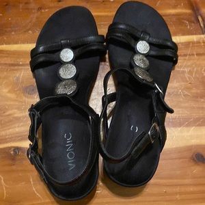 Vionic wedge sandals size 10